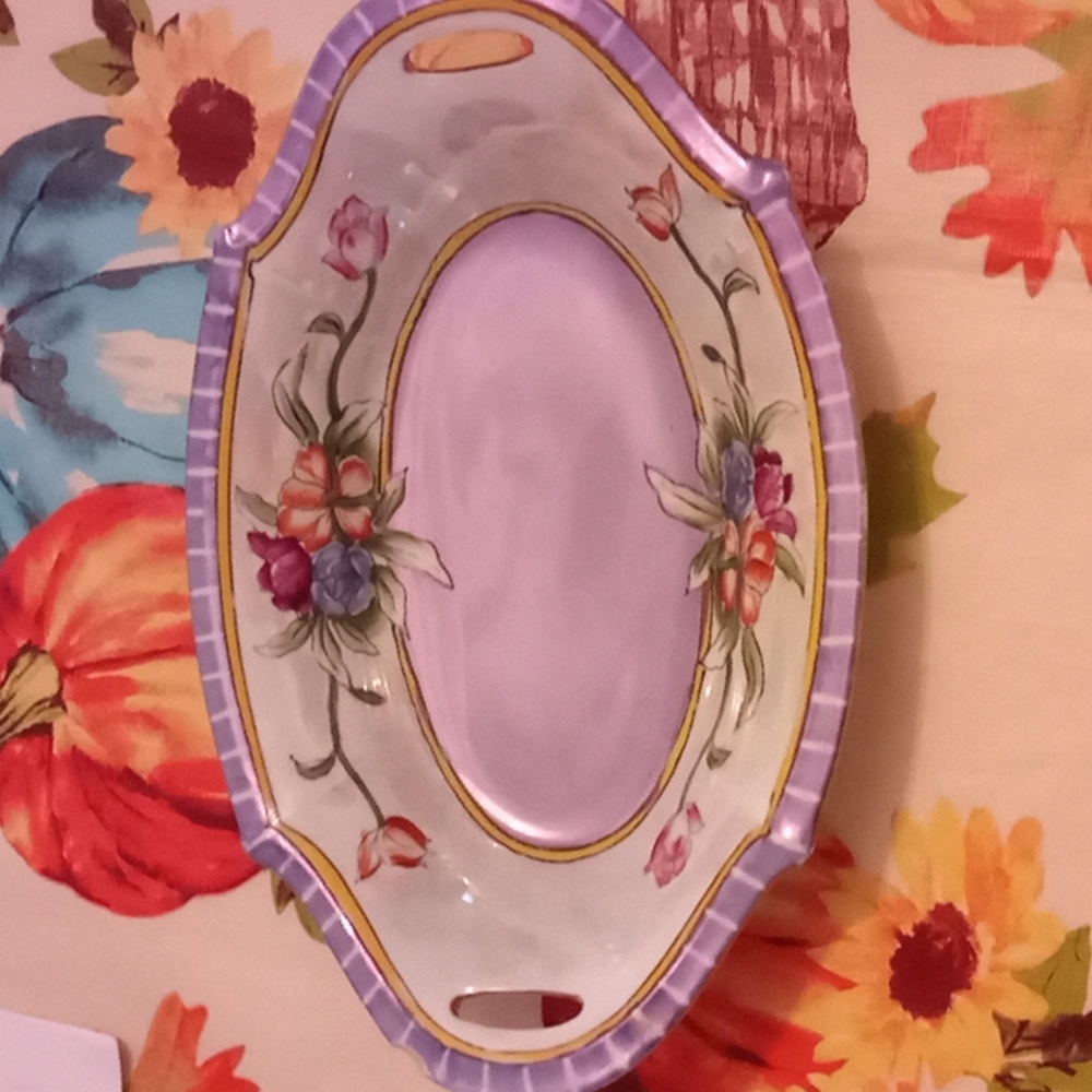 Glass/Pottery reflecive
